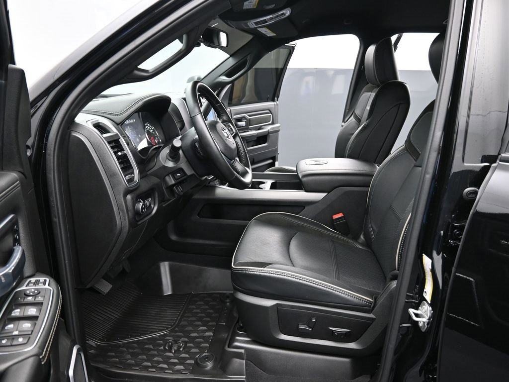 Used 2024 RAM 3500 Laramie w/ Night Edition image 15