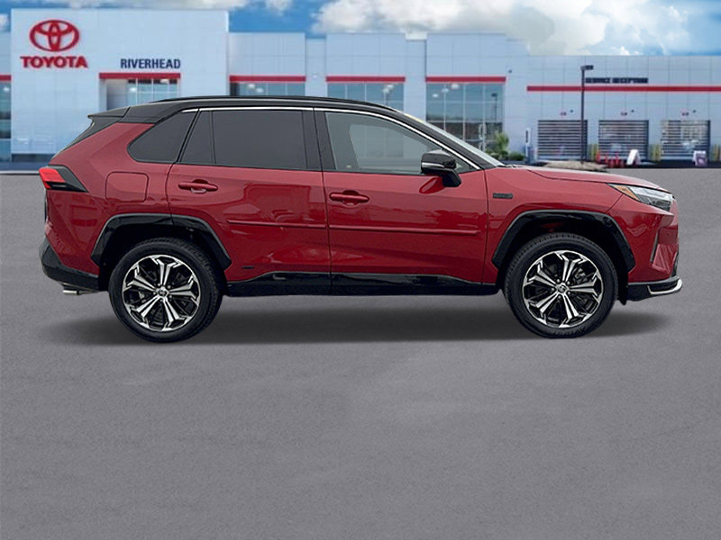 Used 2024 Toyota RAV4 XSE w/ Premium Package image 3