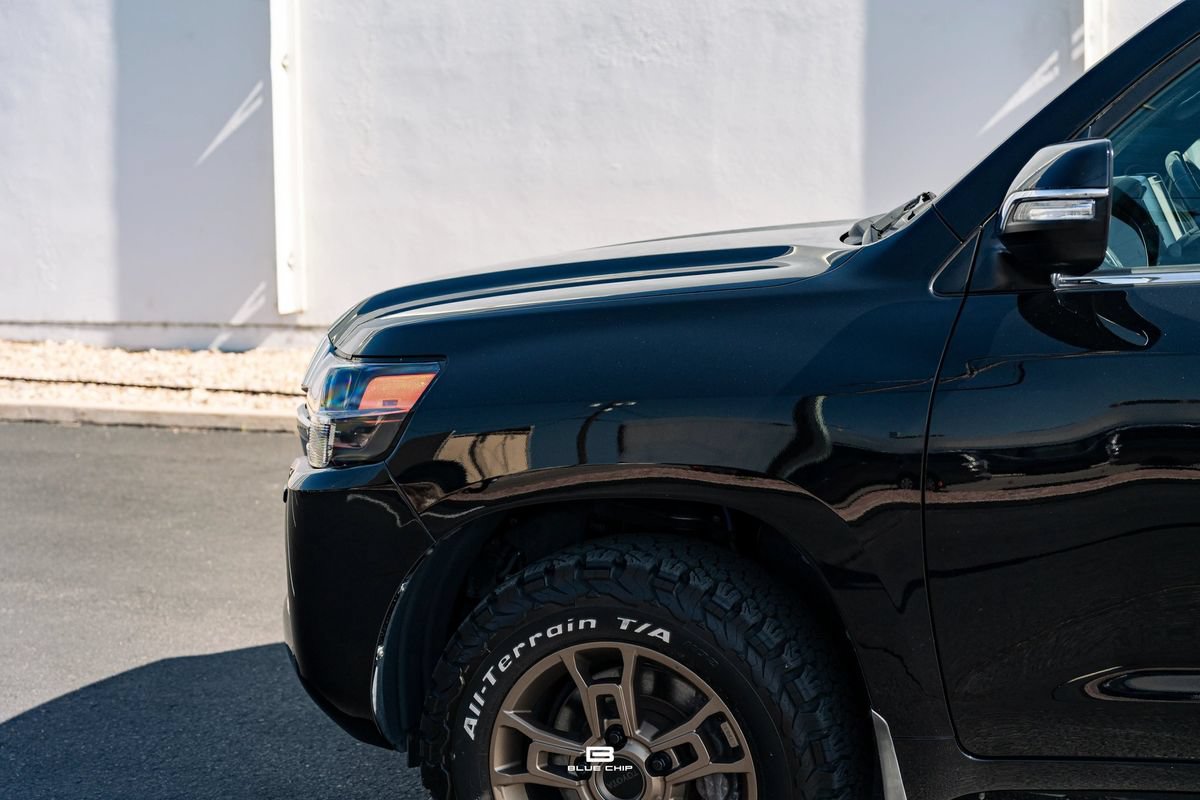 Used 2020 Toyota Land Cruiser Heritage Edition AWD/4WD image 7