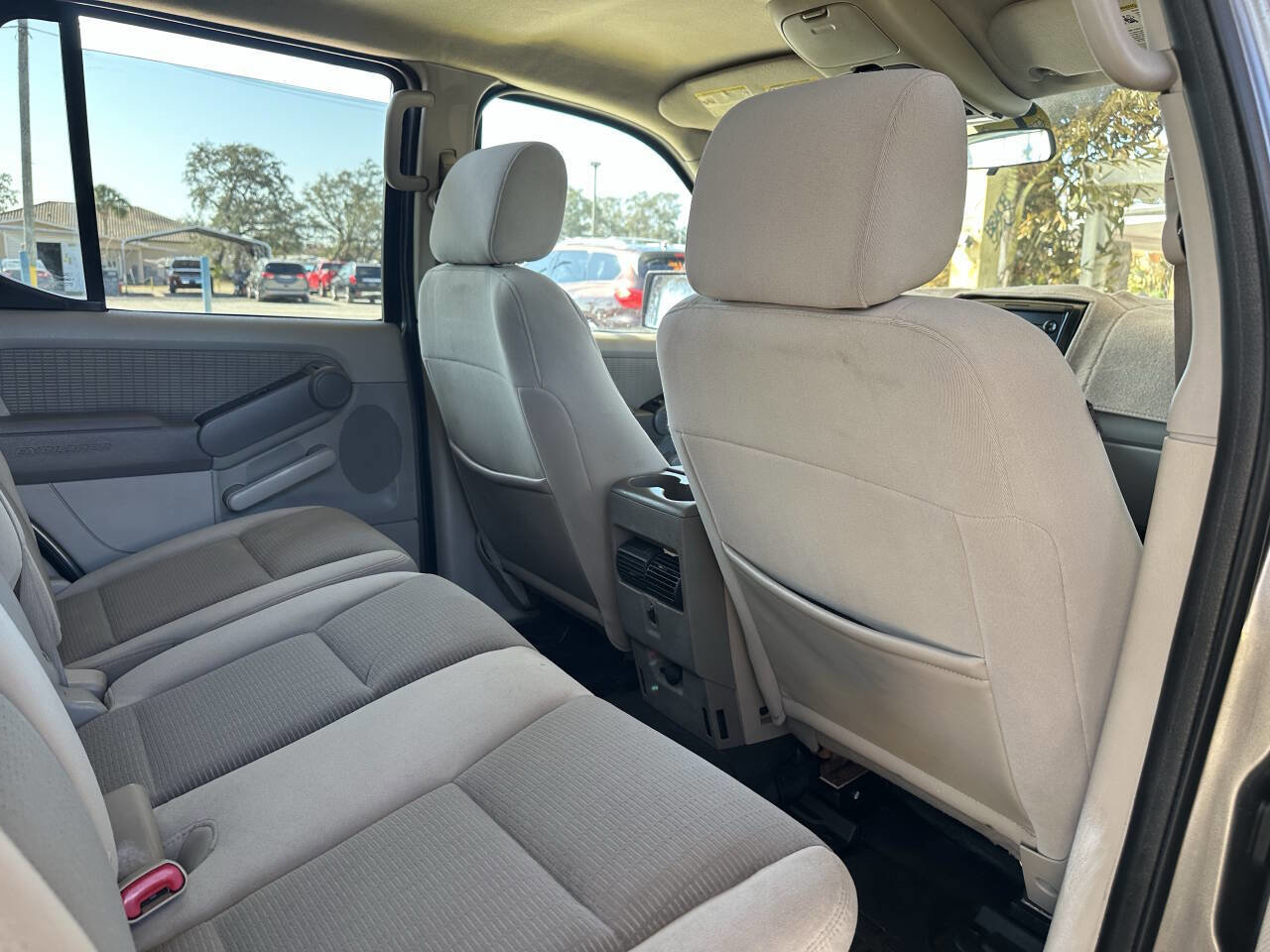 Used 2007 Ford Explorer Sport Trac XLT image 17