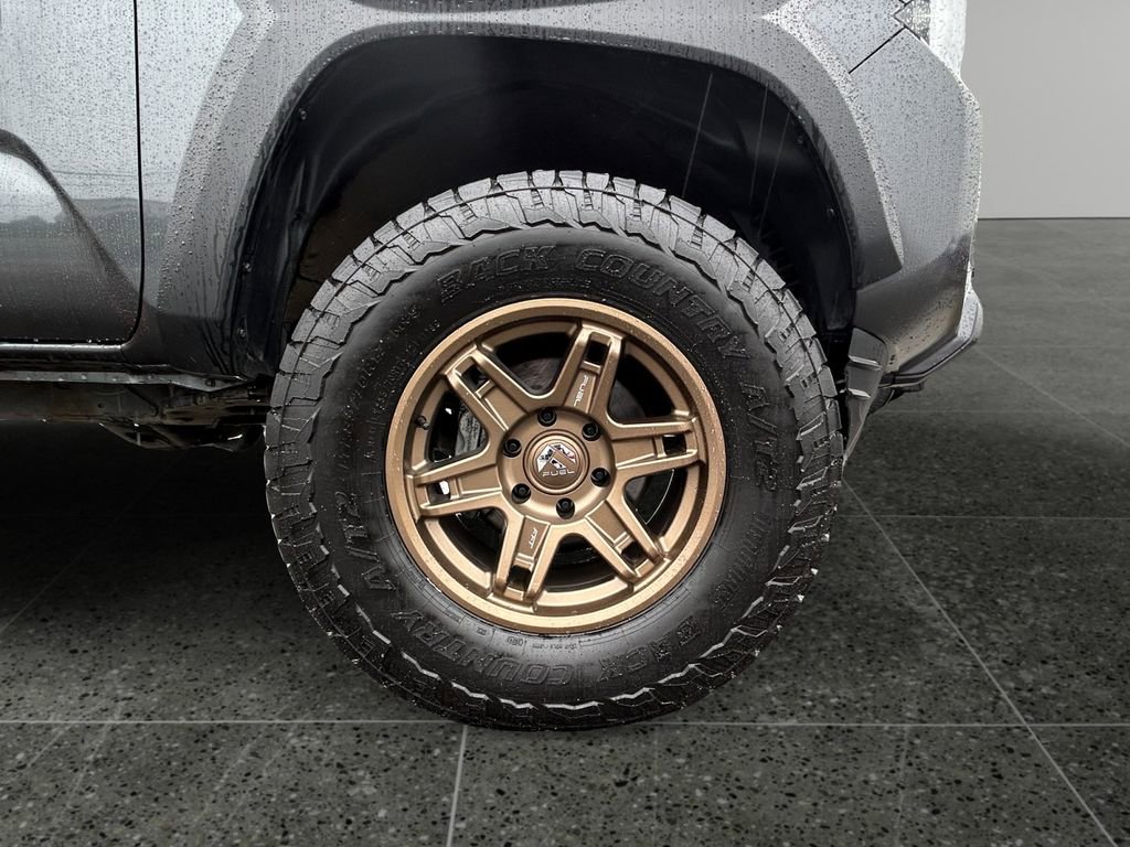 Used 2023 Toyota Tacoma SR5 image 9