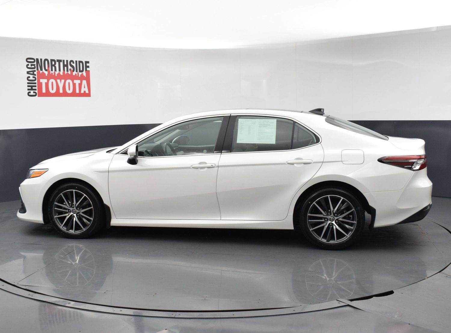 Used 2023 Toyota Camry XLE w/ Protection Package (Q2) (TMS) AWD/4WD image 2