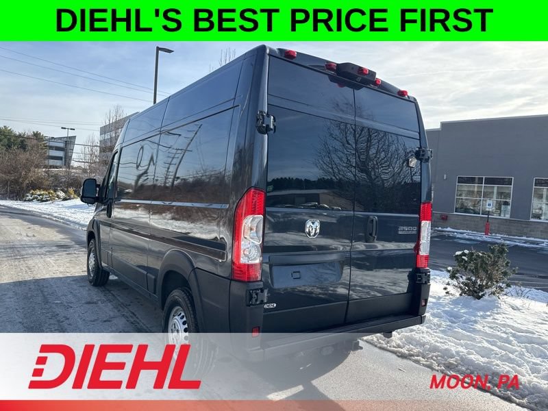 New 2026 RAM ProMaster 2500 w/ Convenience Group FWD image 5