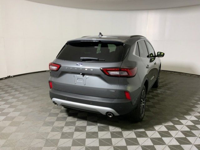 New 2026 Ford Escape SE image 8