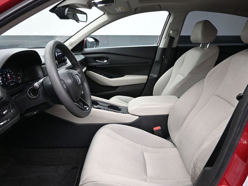 Certified 2023 Honda Accord EX image 13