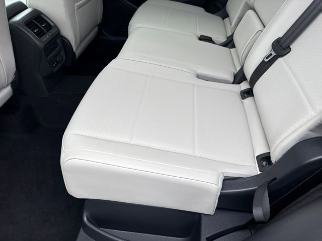 Used 2019 Volkswagen Tiguan SE image 30