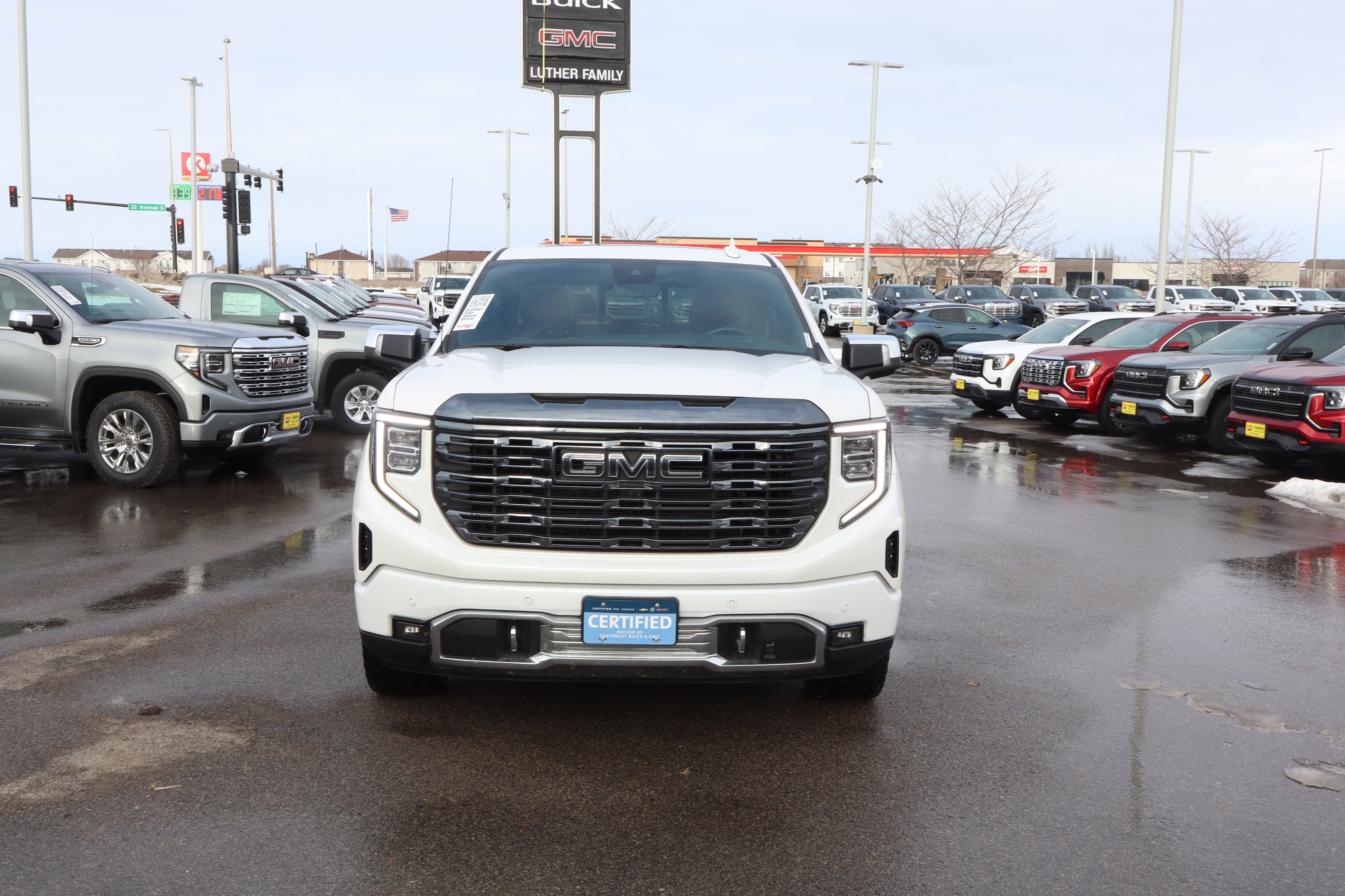 Certified 2024 GMC Sierra 1500 Denali Ultimate image 2