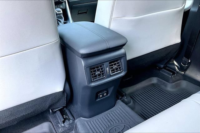 Used 2021 Toyota RAV4 XLE Premium AWD/4WD image 13
