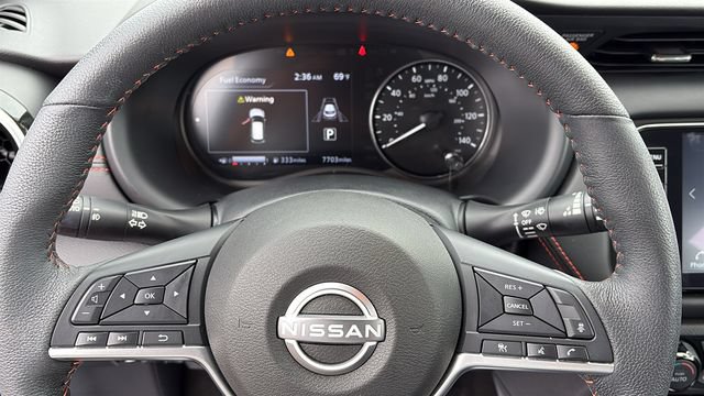 Certified 2024 Nissan Kicks SR w/ SR Premium Package FWD image 10