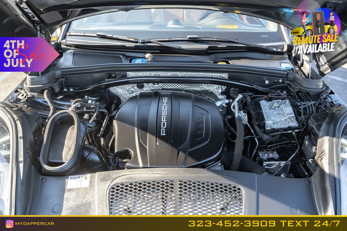 Used 2019 Porsche Macan AWD/4WD image 19