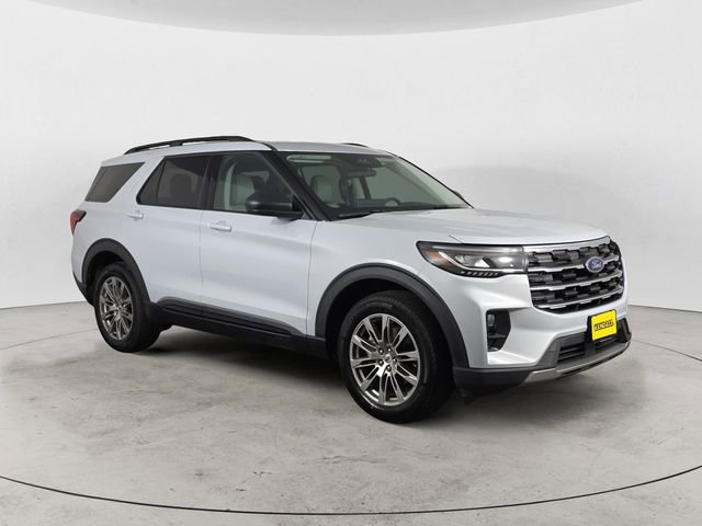 Used 2026 Ford Explorer Active w/ Active Comfort Package AWD/4WD image 7