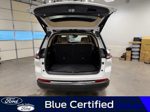 Used 2022 Jeep Grand Cherokee L Limited AWD/4WD image 7