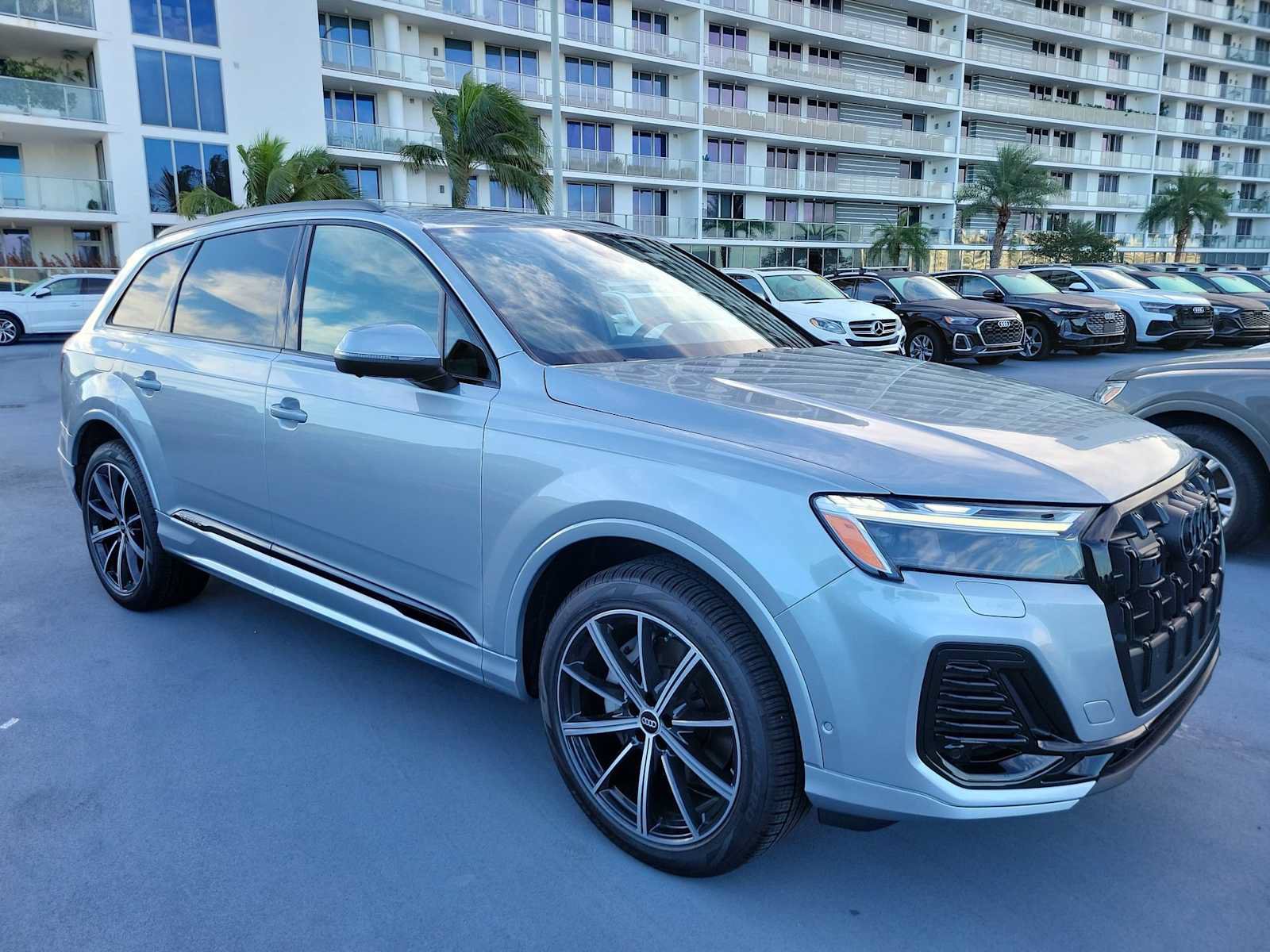 New 2026 Audi Q7 2.0T Premium Plus AWD/4WD image 8