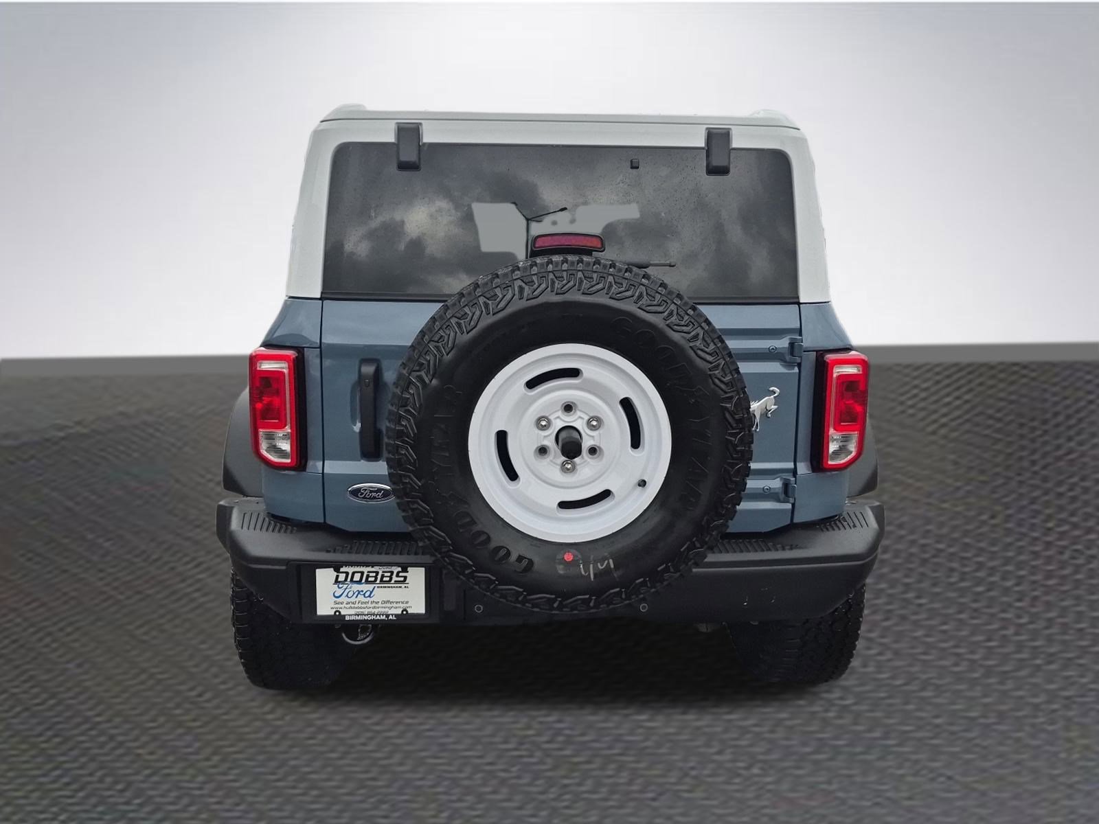 New 2025 Ford Bronco Heritage Edition image 6