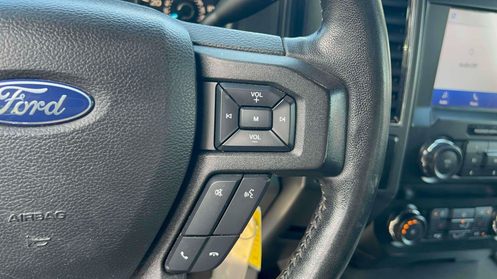 Used 2020 Ford F150 XLT w/ Equipment Group 302A Luxury AWD/4WD image 19