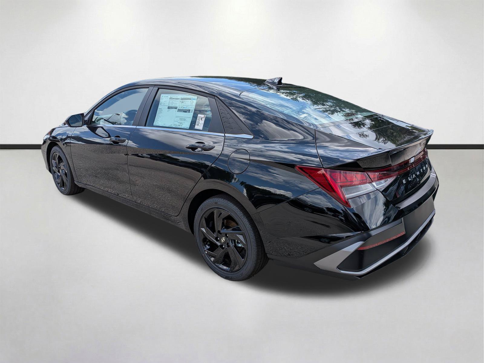 New 2026 Hyundai Elantra SEL Sport Premium FWD image 6
