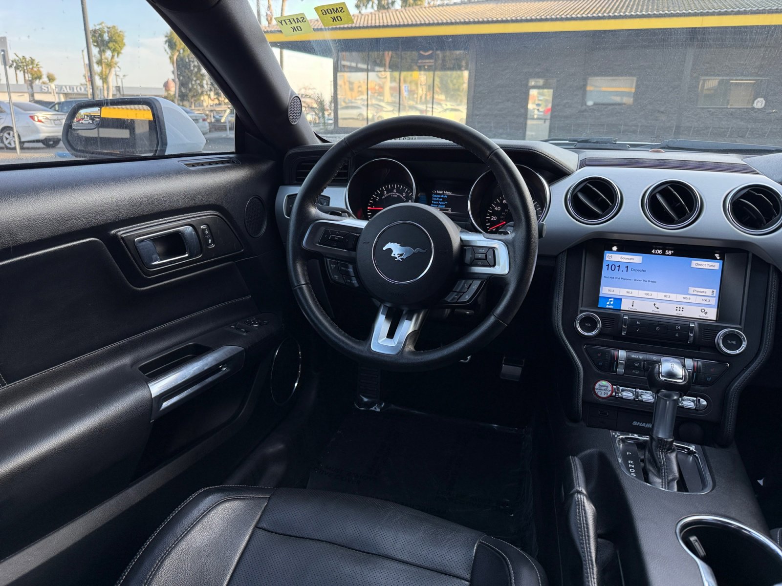 Used 2017 Ford Mustang Premium image 20