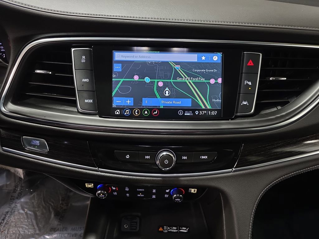 Used 2021 Buick Enclave Avenir w/ Avenir Technology Package image 24