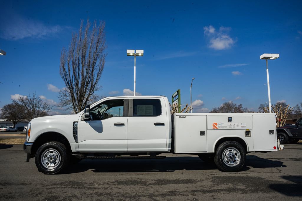 Used 2023 Ford F350 XL w/ Snow Plow Prep Package image 5