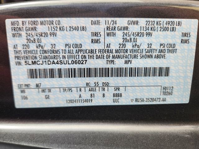 New 2025 Lincoln Corsair AWD w/ Equipment Group 101A image 23