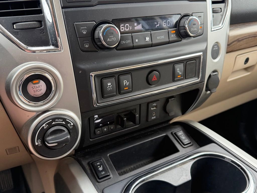 Used 2017 Nissan Titan SL w/ SL Towing Convenience Package AWD/4WD image 20