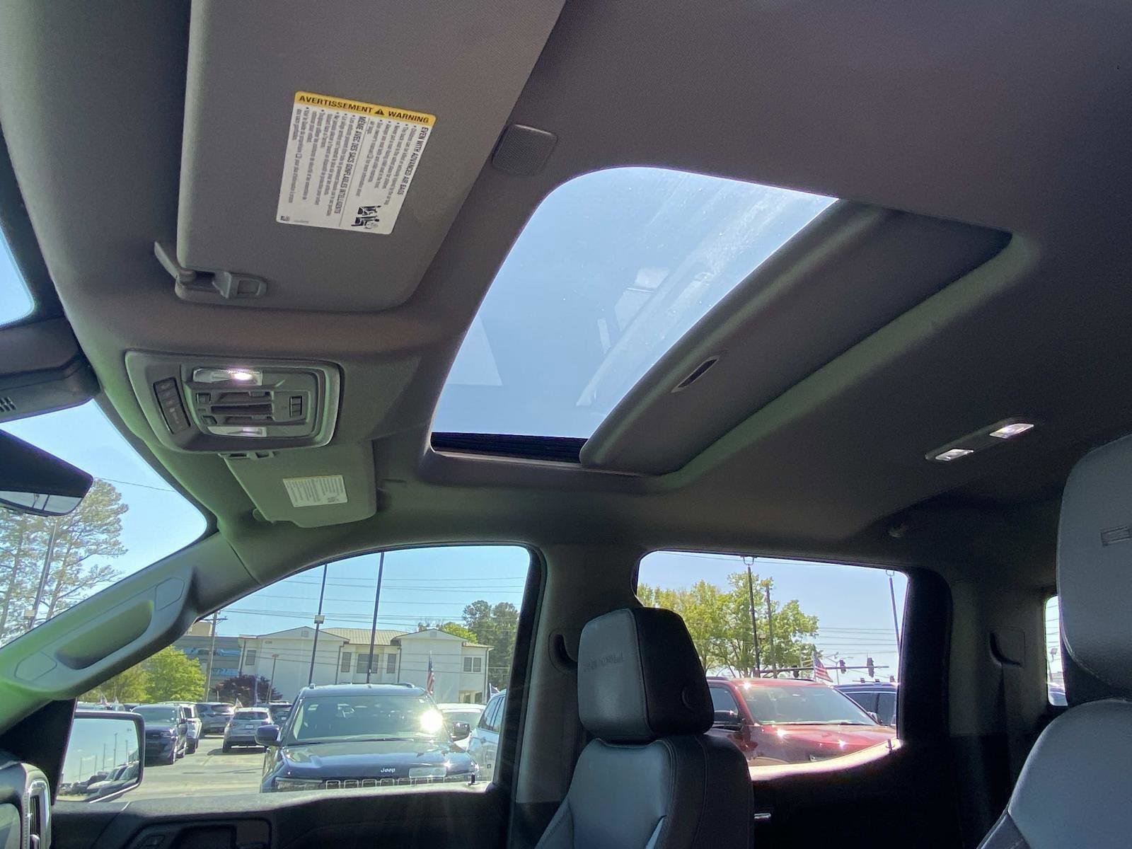 Used 2021 GMC Sierra 1500 Denali w/ Denali Ultimate Package image 27