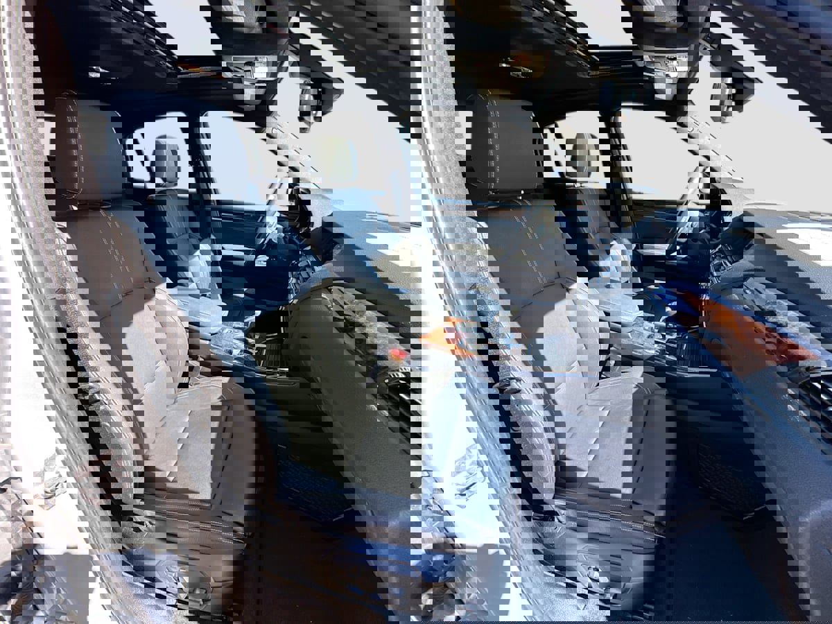 Used 2017 BMW X4 M40i image 30