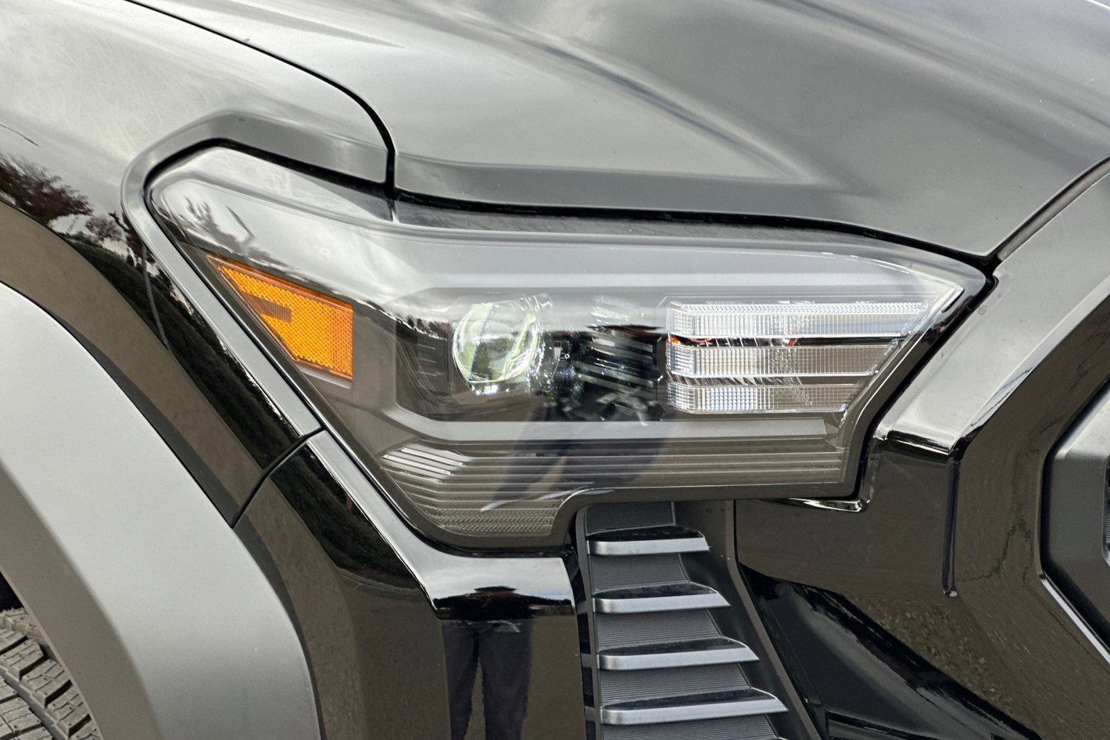 New 2025 Toyota Tacoma TRD Off-Road image 30