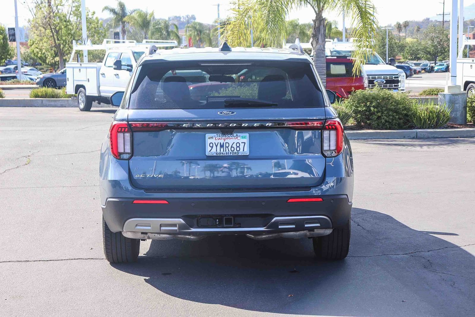 Used 2026 Ford Explorer Active w/ Active Comfort Package RWD image 5