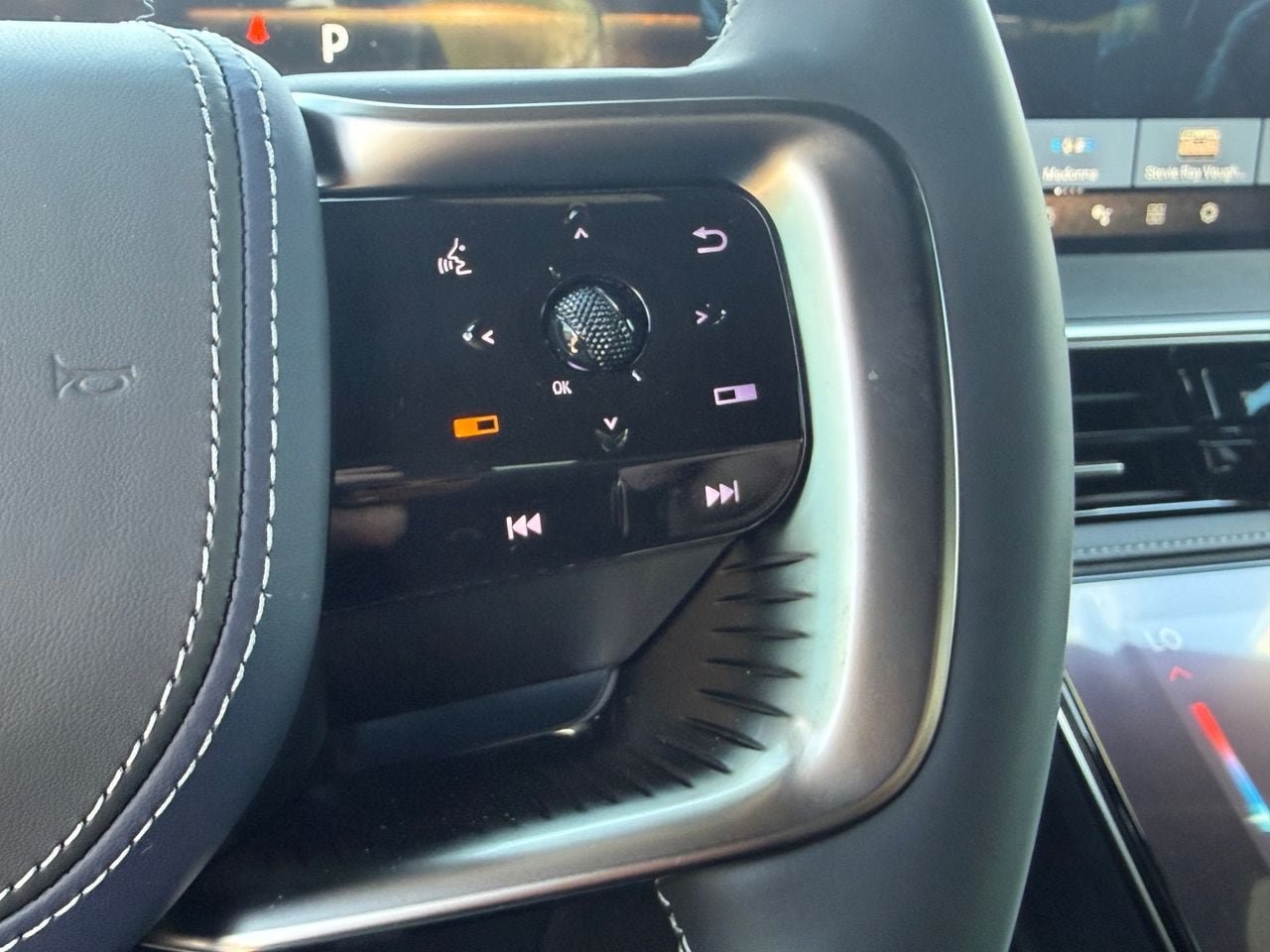 New 2027 INFINITI QX80 Sensory AWD/4WD image 18