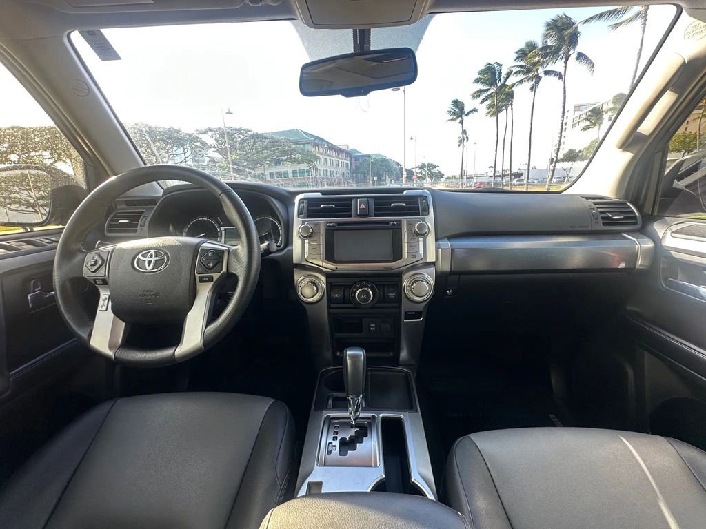 Used 2019 Toyota 4Runner SR5 Premium RWD image 12