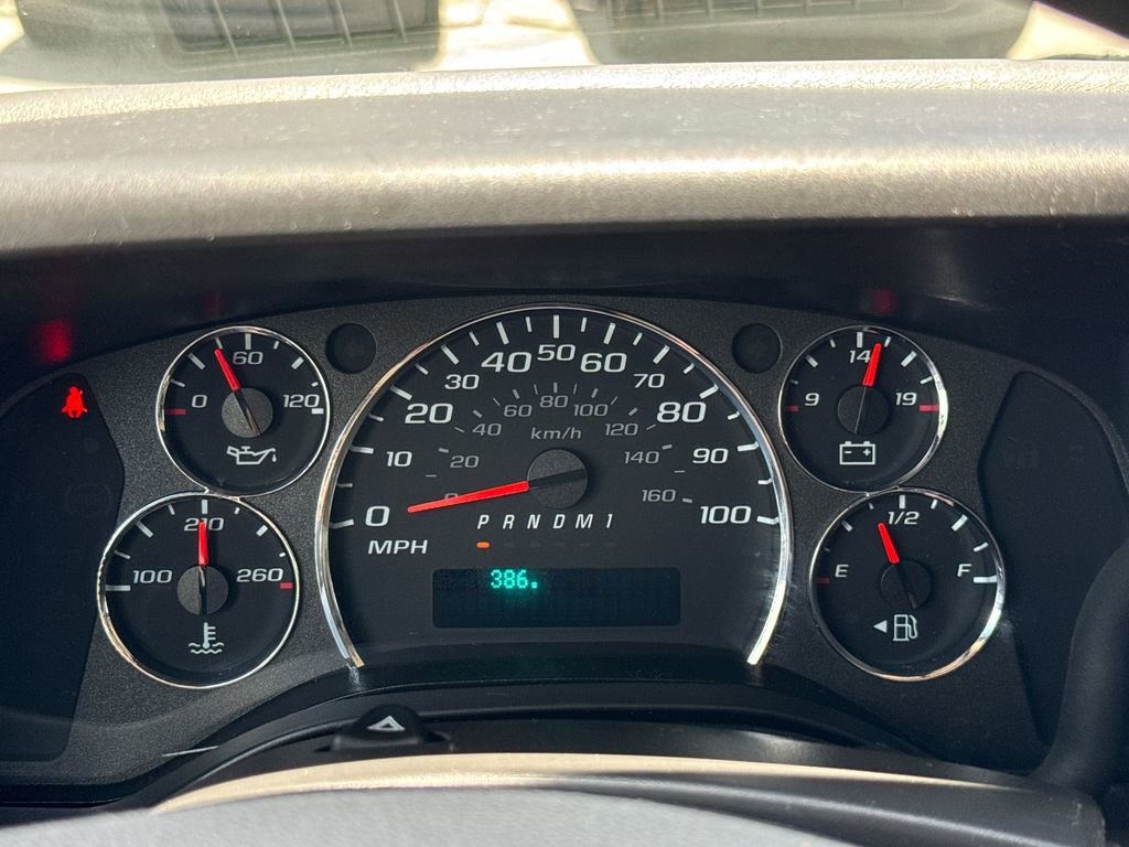 Used 2021 GMC Savana 2500 RWD image 17