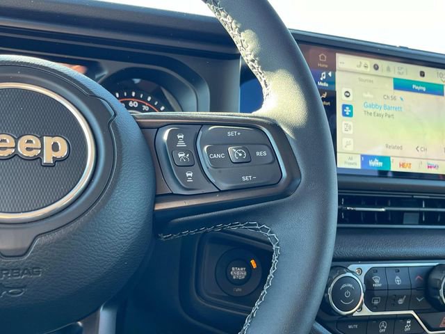 Used 2025 Jeep Wrangler Sport S image 16