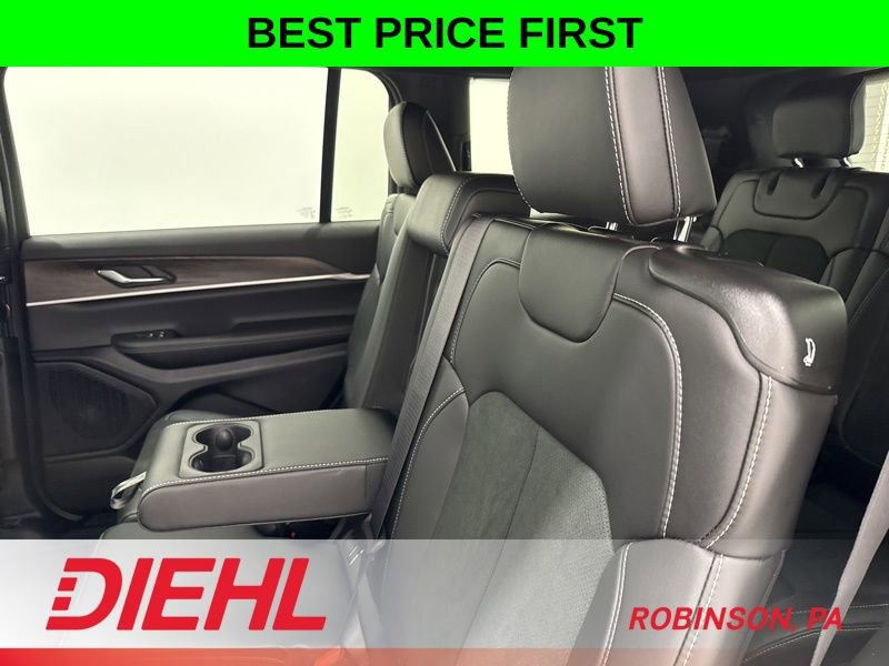 New 2026 Jeep Grand Cherokee L 4WD image 19