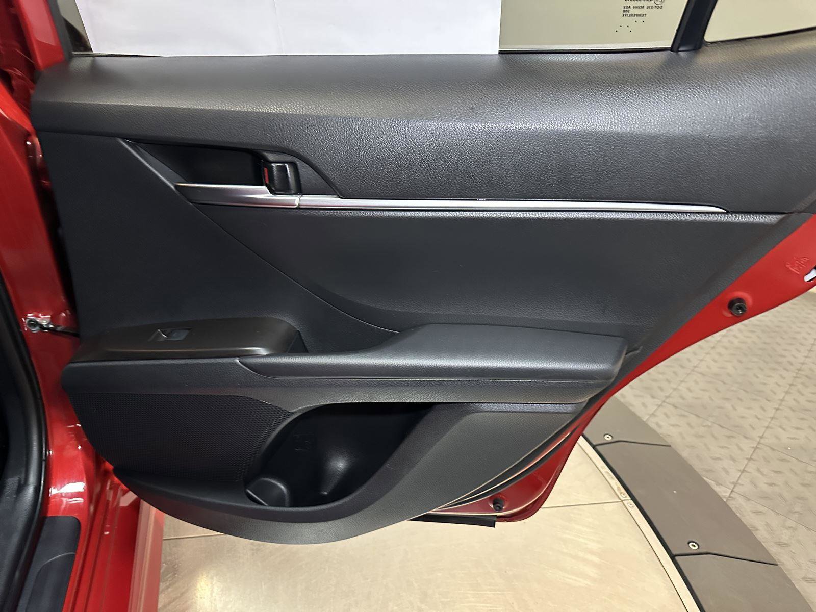 Used 2024 Toyota Camry SE FWD image 34