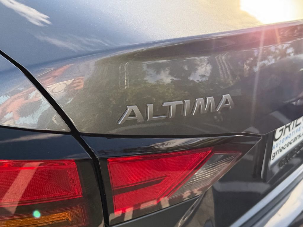Certified 2024 Nissan Altima 2.5 S FWD image 12