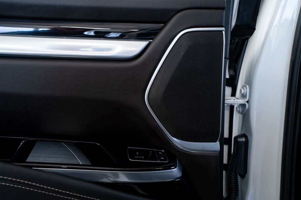 Used 2025 Cadillac Escalade ESV Sport w/ LPO, ONYX Package image 50