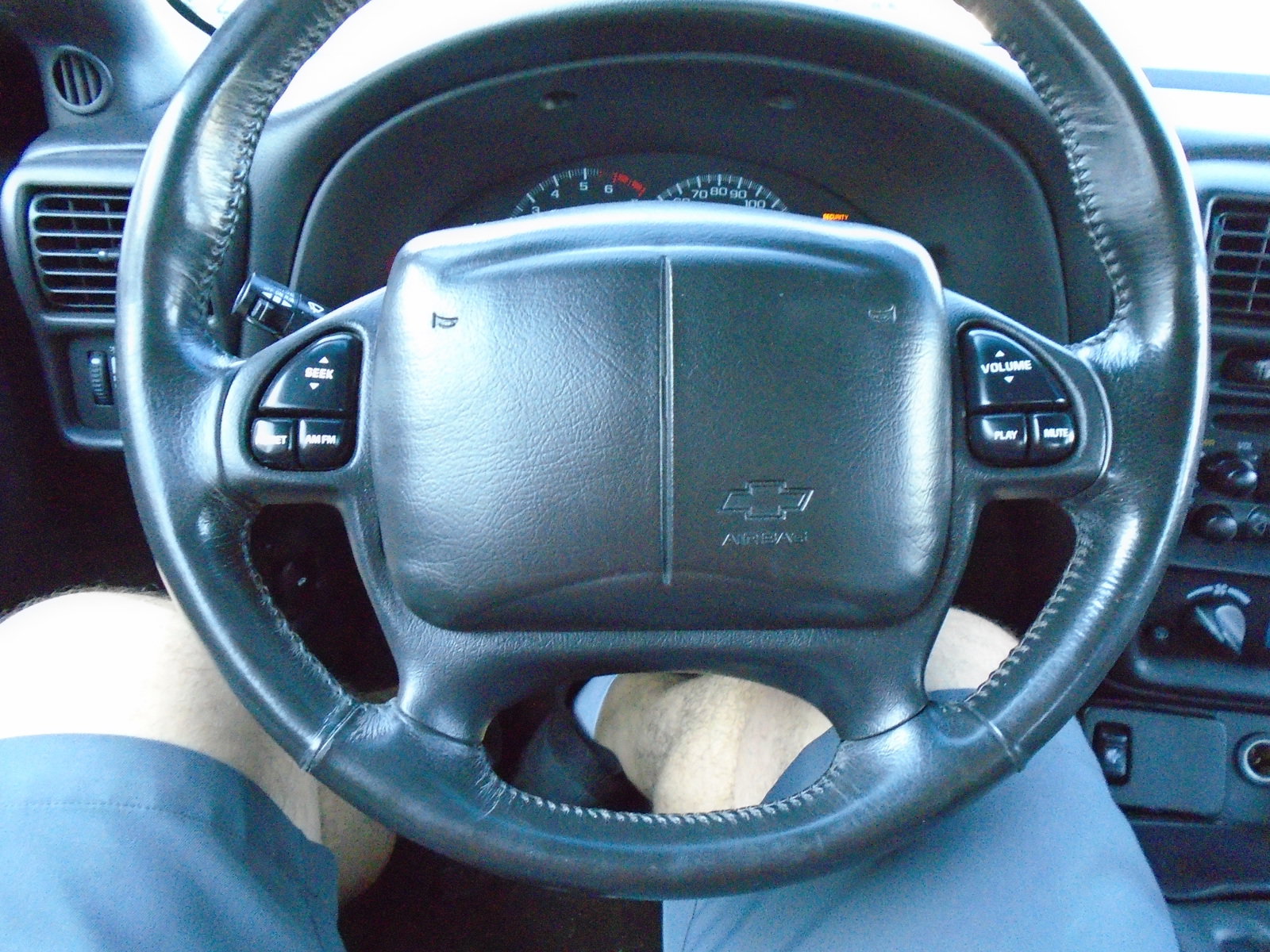 Used 2002 Chevrolet Camaro Z28 RWD image 14