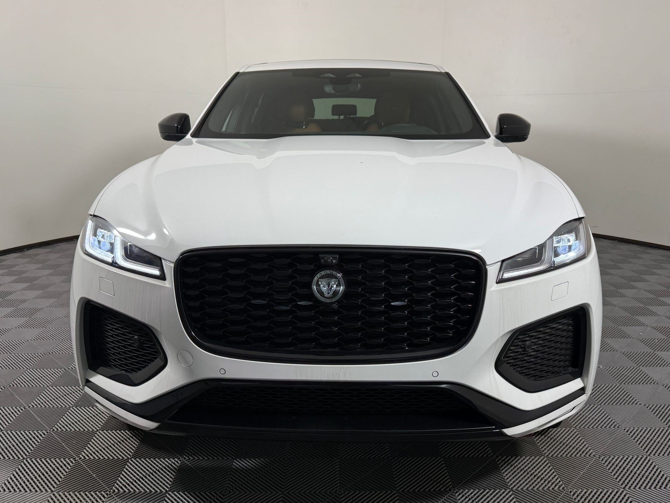 New 2026 Jaguar F-PACE R-Dynamic S AWD/4WD image 5