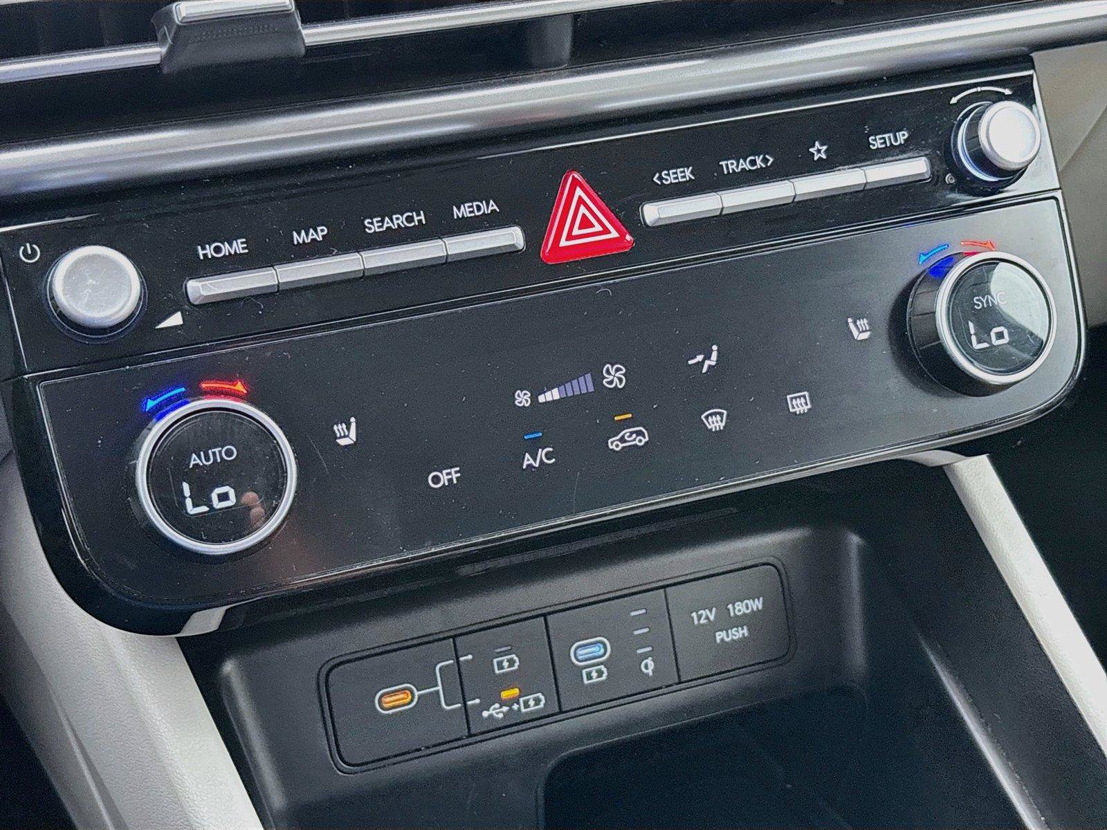 Certified 2025 Hyundai Tucson SEL AWD/4WD image 9