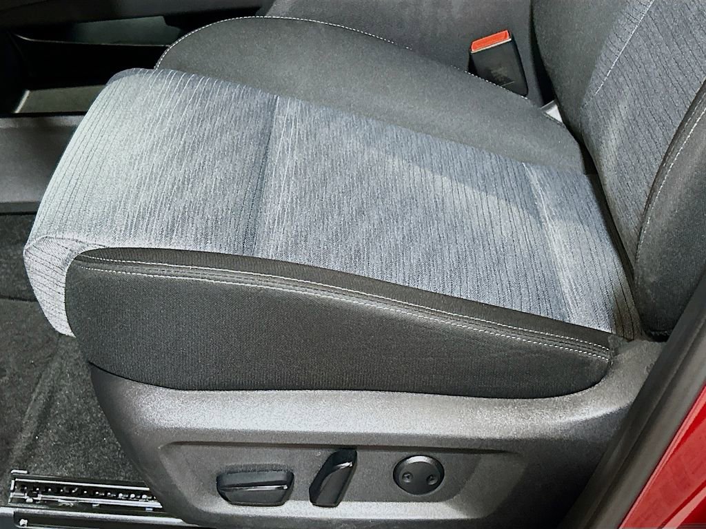 Used 2023 Nissan Rogue SV FWD image 16