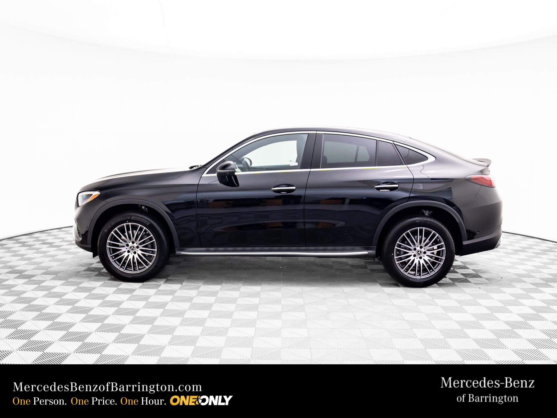 New 2026 Mercedes-Benz GLC 300 4MATIC image 2