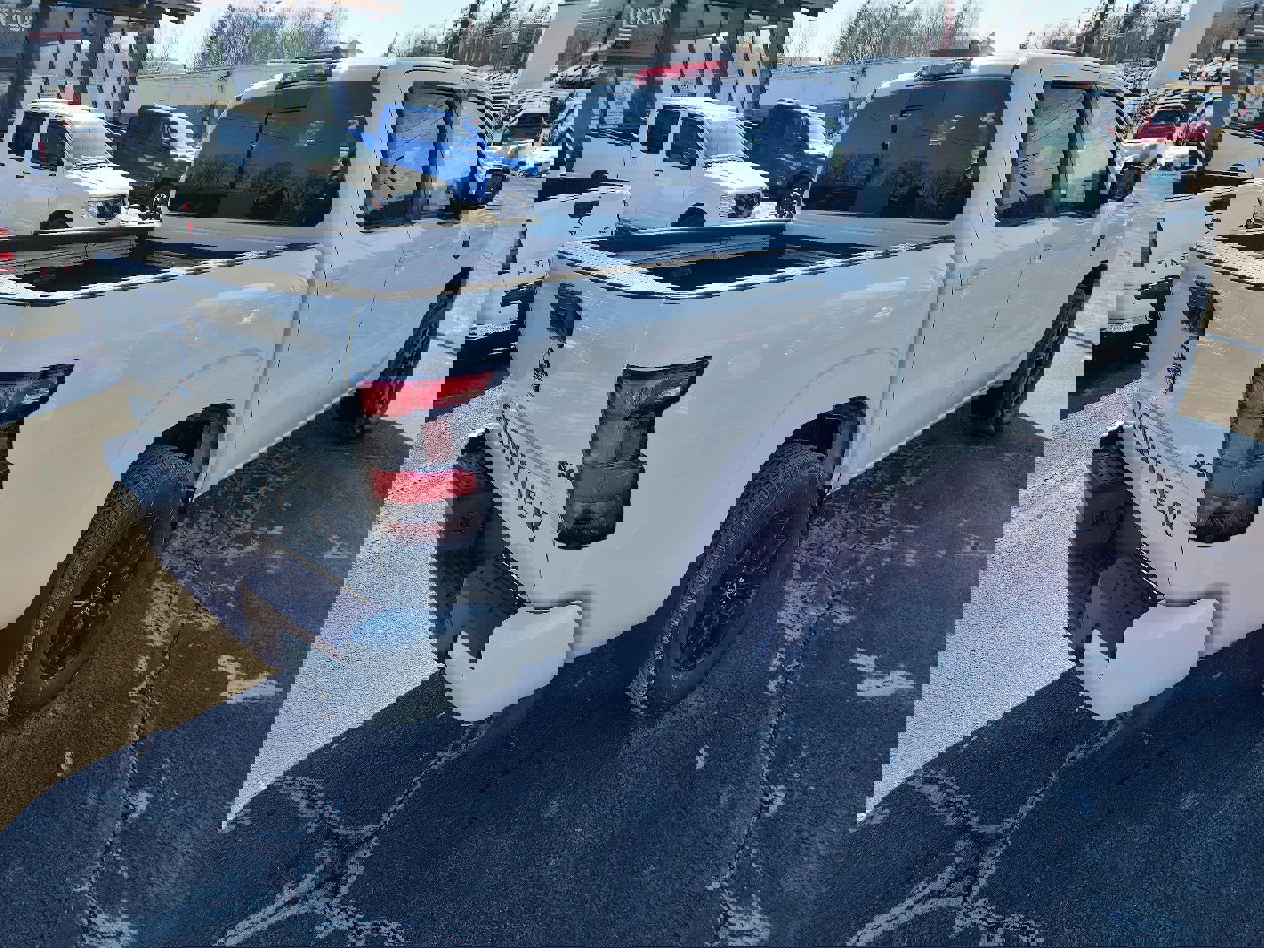 New 2026 Nissan Frontier SV image 8