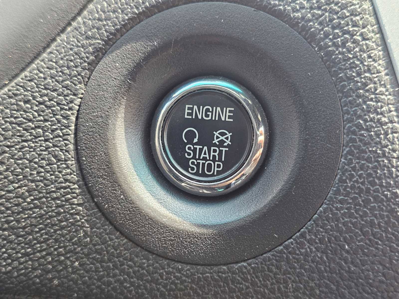 Used 2015 Ford Explorer Sport AWD/4WD image 32