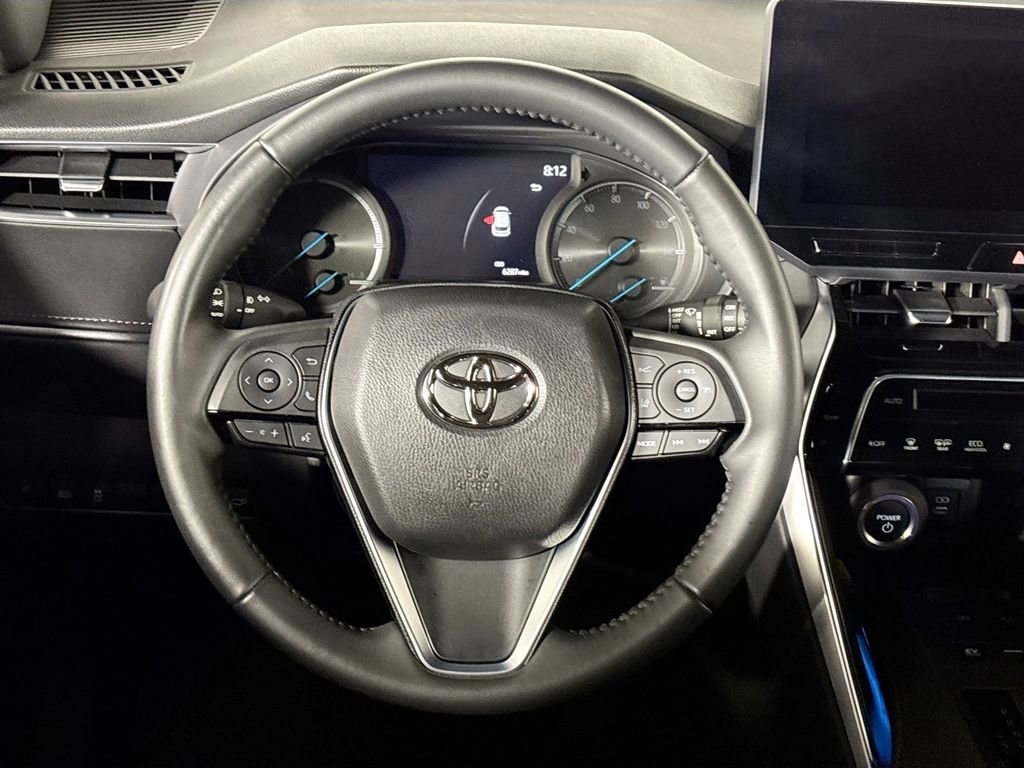 Used 2024 Toyota Venza Nightshade image 13