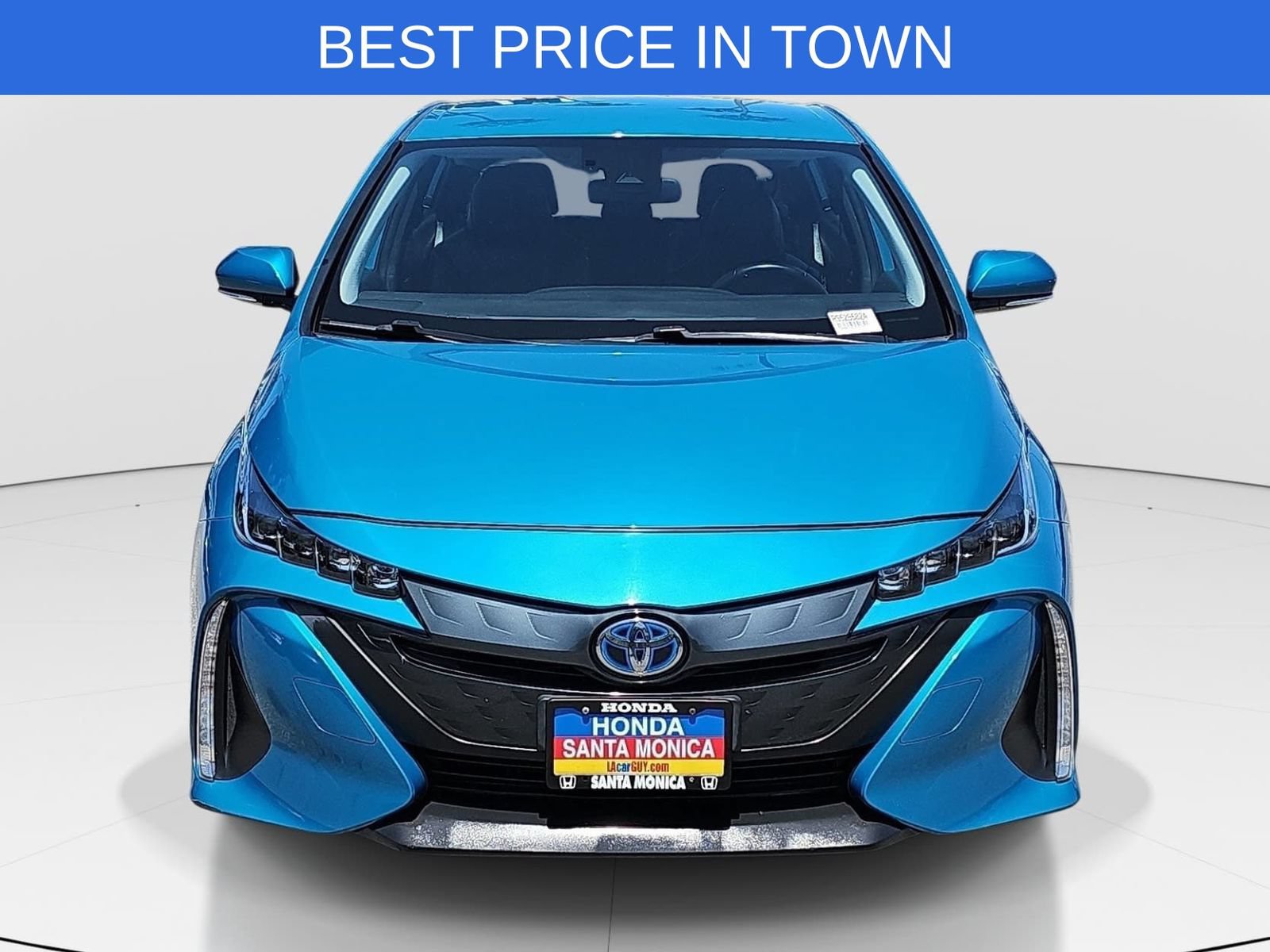 Used 2020 Toyota Prius Prime XLE FWD image 2