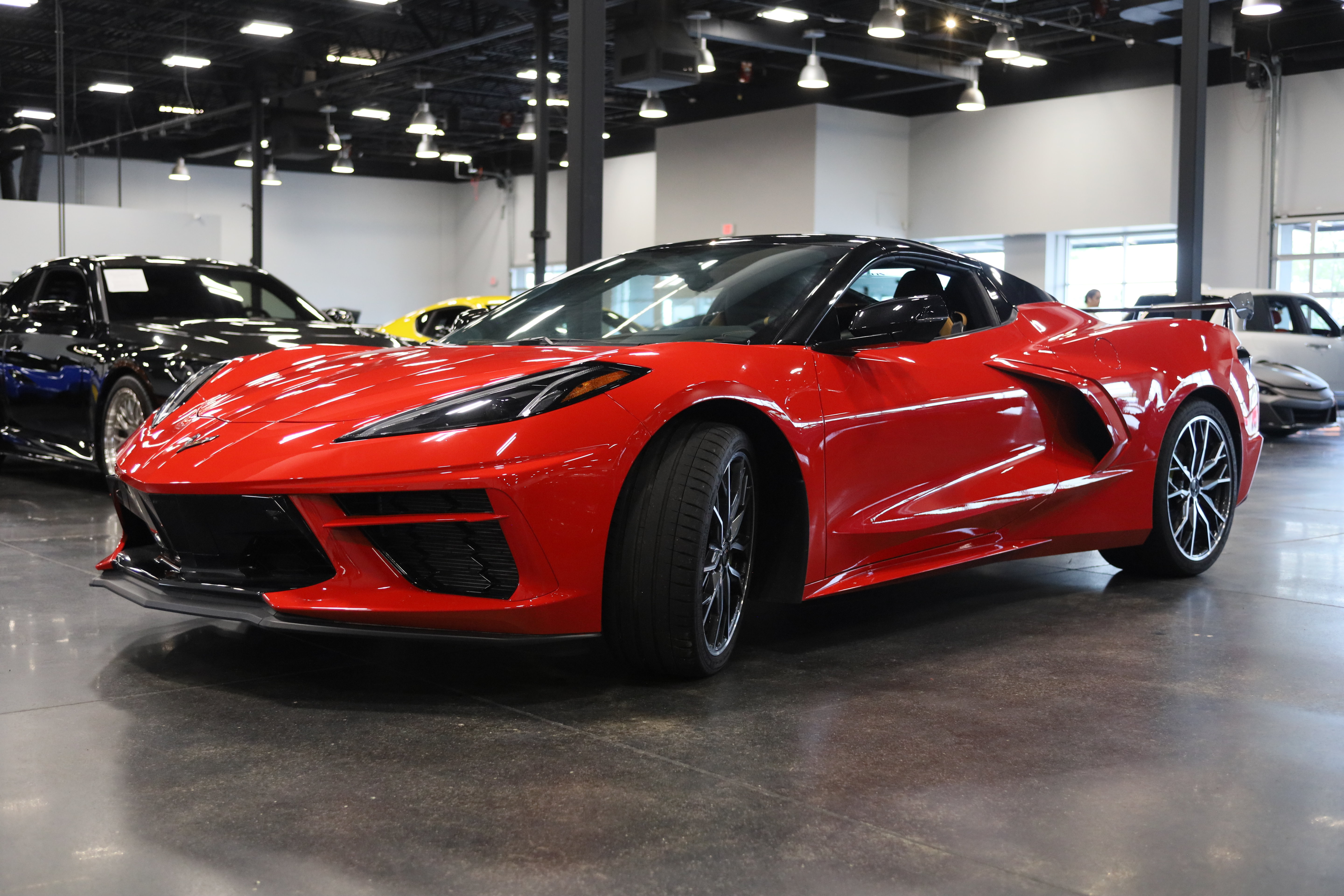 Used 2023 Chevrolet Corvette Stingray Preferred Conv w/ Z51 Performance Package RWD image 3