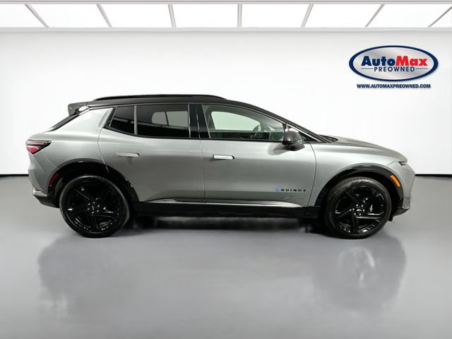 Used 2024 Chevrolet Equinox EV RS FWD image 9