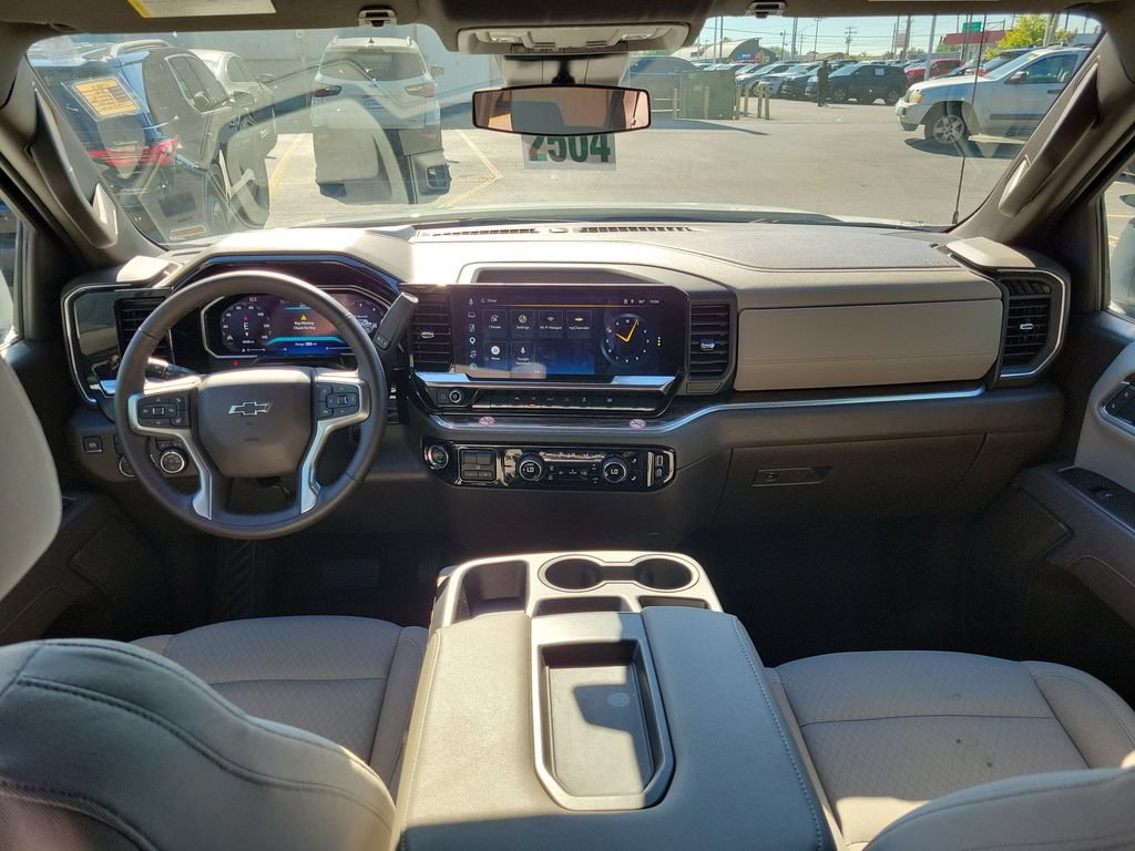 Used 2026 Chevrolet Silverado 1500 RST AWD/4WD image 12