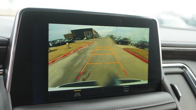 Used 2024 Chevrolet Suburban LT image 24